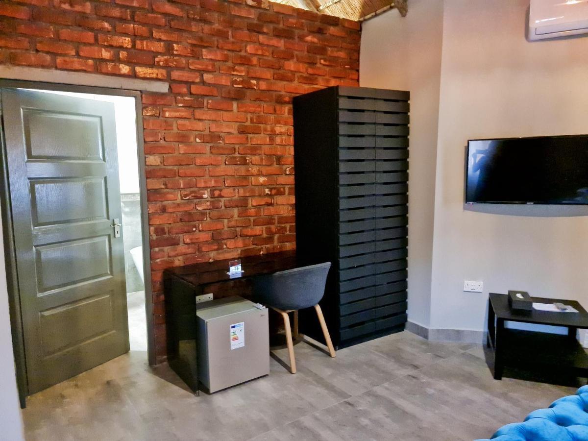 Phoenix Aurora Gaborone Ngoại thất bức ảnh